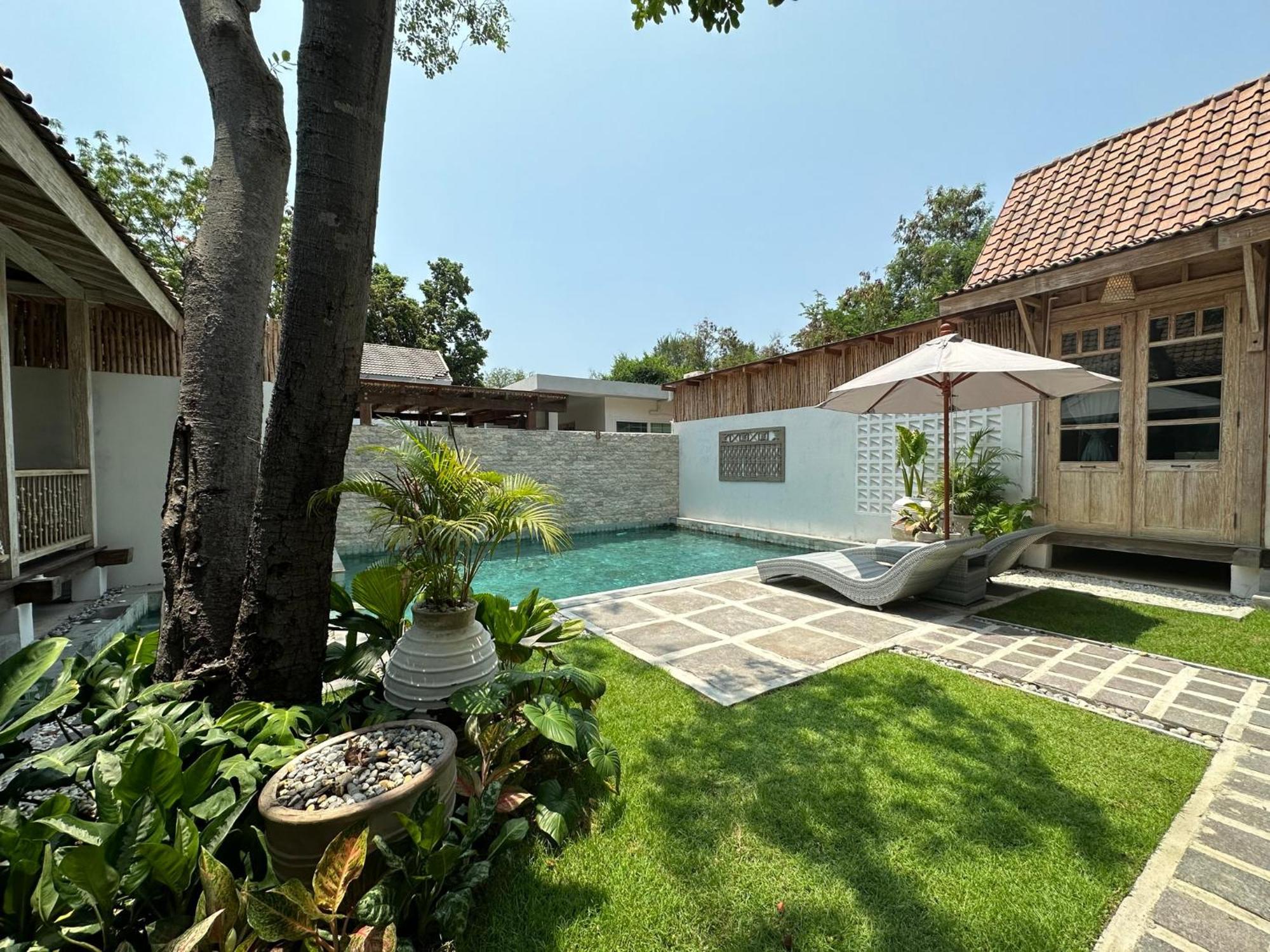 Villa S Hua Hin Bagian luar foto